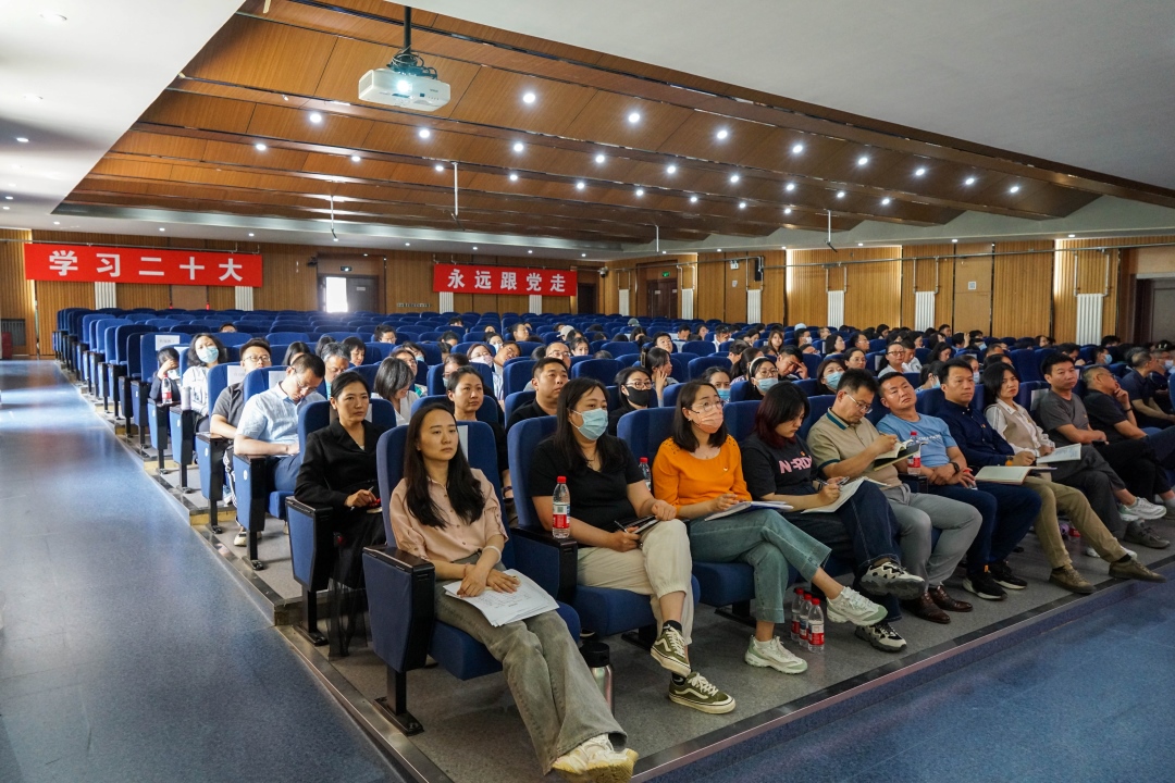 DSC03325.jpg DSC03325.jpg